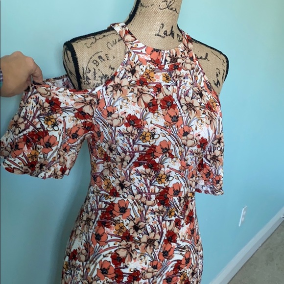 Adorable Fall Dress π - Picture 2 of 5